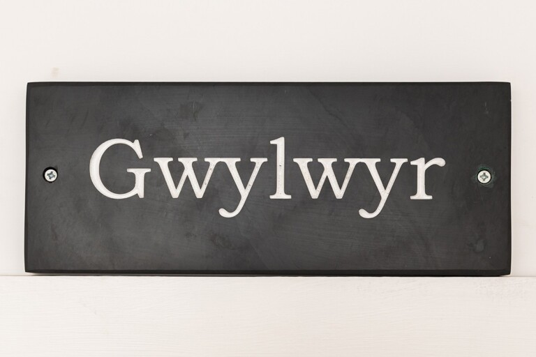 Gwylwyr - i griw o hyd at bump person - yn ddelfrydol fel ystafell deulu Gwylwyr - i griw o hyd at bump person